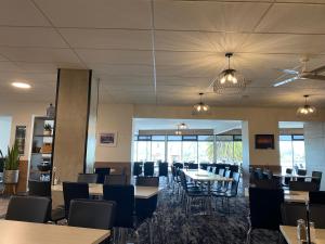 Elimatta Hotel的休息区