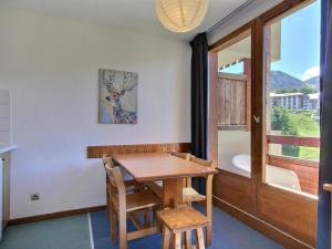 Appartement Plagne Soleil, 2 pièces, 4 personnes - FR-1-455-82の見取り図または間取り図