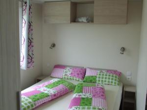 Postel nebo postele na pokoji v ubytování Campingplatz Jungferweiher