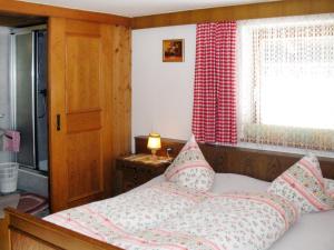Posteľ alebo postele v izbe v ubytovaní Holiday Home Willi by Interhome