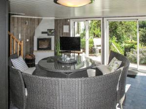 Gallery image of Holiday Home Stegeborg Sjöstugan by Interhome in Norrkrog