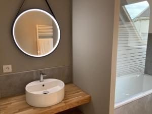Koupelna v ubytování OXXOTEL & Spa