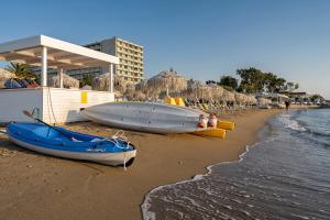 Gallery image of Kavouri Seaside Luxury Bungalow in Athens