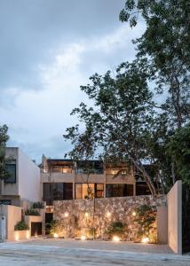 El edificio en el que está la villa