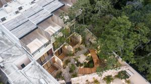 Una vista aérea de BIT Tulum Villas