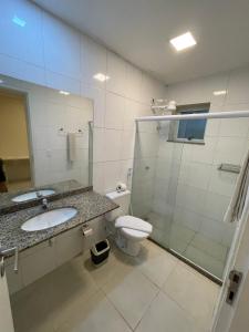 Salle de bains dans l'établissement Hotel Cantareira