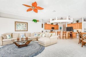 Posezení v ubytování Cape Coral Haven