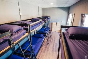 Poschodová posteľ alebo postele v izbe v ubytovaní White Card Free Diving
