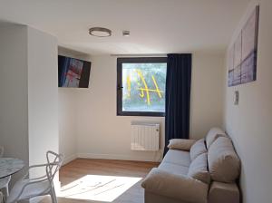 Posedenie v ubytovaní Apartamentos Hi Apartaments Santander 3000