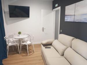 Posedenie v ubytovaní Apartamentos Hi Apartaments Santander 3000