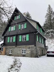 Rakouská vila v zime