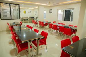 Restaurace v ubytování Hotel Iris Atnest Madhapur - A Business Hotel