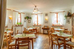 Restoran ili drugo mesto za obedovanje u objektu Landgasthof May