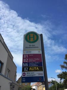 Certifikát, hodnocení, plakát nebo jiný dokument vystavený v ubytování Bei Meyers - Leipzig Neue Messe