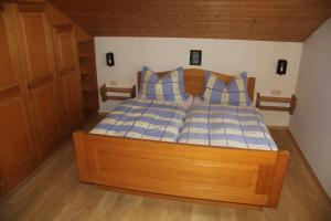 Postel nebo postele na pokoji v ubytování Gästehaus Sonnleit`n