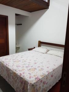 Postel nebo postele na pokoji v ubytování Morere Jungle Lodge