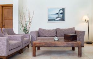 Posedenie v ubytovaní Istron Luxury Villas