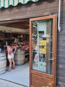 Ospiti di Chalet 4 or 6 persons Toscana Viareggio Camping Bosco Verde Italië