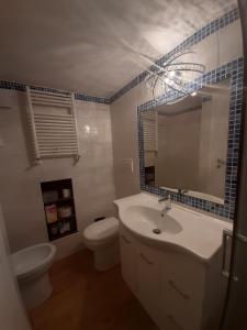 A bathroom at Navona Best House