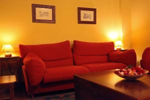 Posezení v ubytování Hostal Antxitonea