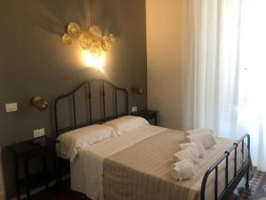 Cama ou camas em um quarto em Ursino's Luxury