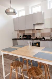 Kjøkken eller kjøkkenkrok på Modern Studio in the Heart of Iasi