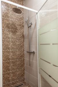 Phòng tắm tại Sunny Studio Apartment