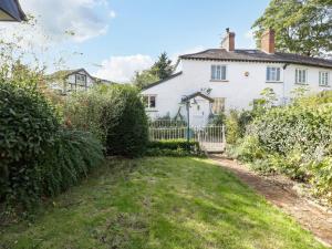 Gallery image of Old Pump Cottage in Ross on Wye