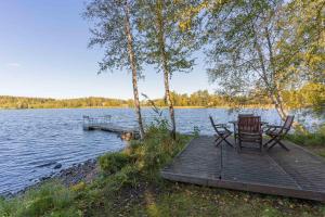 Φωτογραφία από το άλμπουμ του Simpelejärvi Fisherman's Cabin σε Parikkala