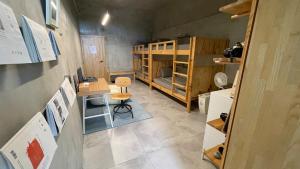 A kitchen or kitchenette at Shan Shan Come Later