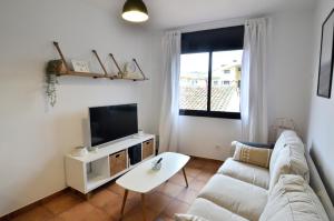 Гостиная зона в Apartaments la Rambla - L'Arrel - 4 persones