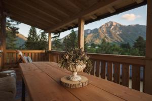 Balkón nebo terasa v ubytování Luxus Ferienhaus im Salzkammergut