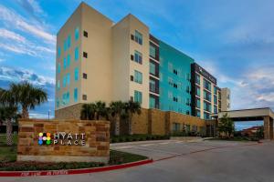 a rendering of a newark place apartment building at Hyatt Place Waco - South in Waco