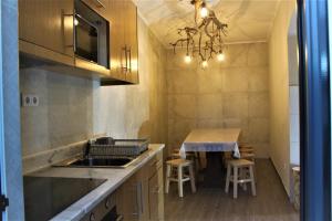 Η κουζίνα ή μικρή κουζίνα στο Casas do patrao I