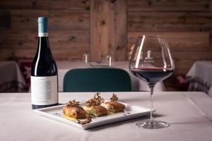 Nápoje v ubytování Alpen Chalet - Charme Mountain Hotel -