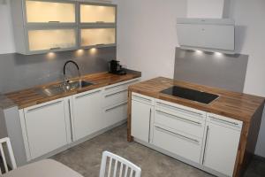 Fotografie z fotogalerie ubytování Monteurwohnung Ferienwohnung Rose in Isenbüttel Nähe Gifhorn, Wolfsburg, Braunschweig v destinaci Isenbüttel