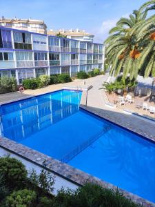 The swimming pool at or close to Albir cosy apartment