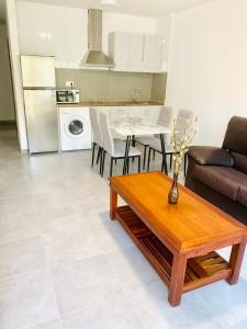 Kuchnia lub aneks kuchenny w obiekcie Tagoror Lanzarote