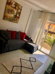 A seating area at Apartamento Gasparot