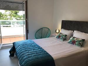 Gallery image of Beach House Cabedelo in Viana do Castelo +18 photos