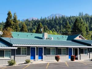 Afbeelding uit fotogalerij van A1 Choice Inn in Mount Shasta