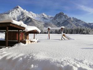 Afbeelding uit fotogalerij van Ferienwohnungen Panoramablick in Sankt Ulrich am Pillersee