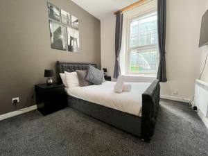 Imagen de la galería de Exquisite 2BR Flat near Central Train Station, en Glasgow