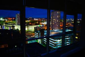 Photo de la galerie de l'établissement City Views Apartment City Centre FreeParking, à Glasgow