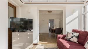 Gallery image of Lake Retreat in Poole