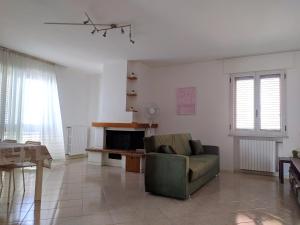 Posedenie v ubytovaní Residenza Silvestro a 2 minuti dalla fiera e dal mare!