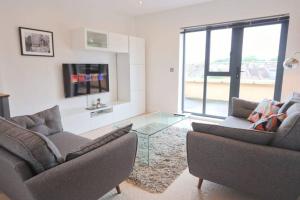 Gallery image of Contemporary 2 Bedroom Apartment with Parking in Bristol