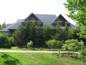 Afbeelding uit fotogalerij van Sunpath Condos by Whistler Retreats in Whistler