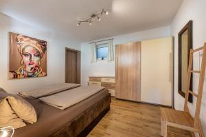 Łóżko lub łóżka w pokoju w obiekcie Ferienwohnung Alpenglück