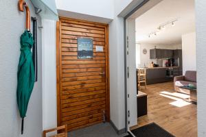 Zdjęcie z galerii obiektu Ferienwohnung Alpenglück w mieście Sankt Jakob in Haus